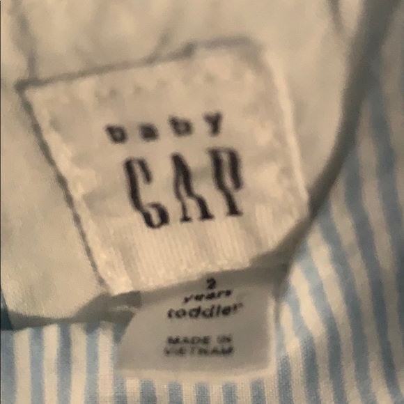 Gap - Picture 4 of 5